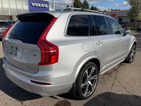 Used 2018 Volvo XC90 T6 Momentum w/ Convenience Package AWD/4WD image 7