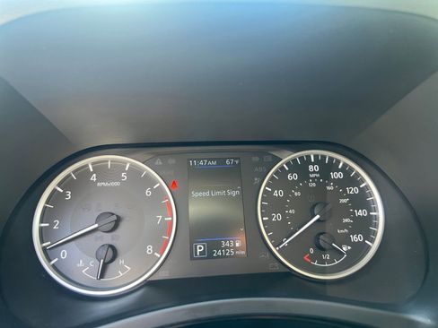 Used 2025 Nissan Sentra S image 35