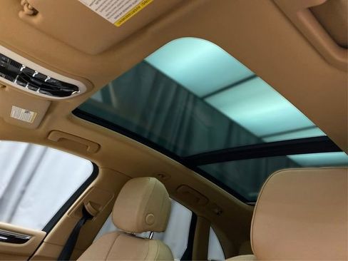 Used 2016 Porsche Macan S AWD/4WD image 26