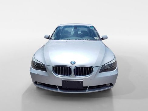 Used 2005 BMW 545i Sedan image 8