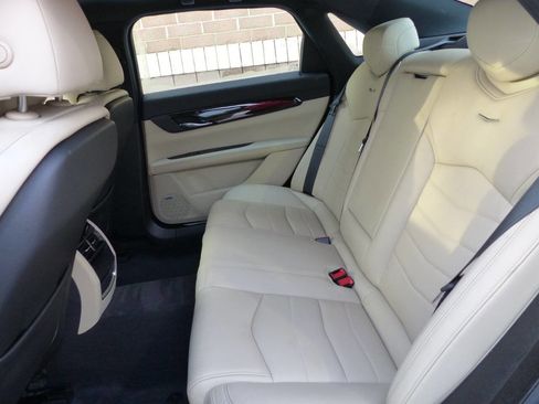 Used 2020 Cadillac CT6 Luxury image 39