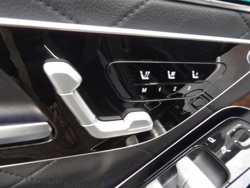 Used 2021 Mercedes-Benz S 580 4MATIC Sedan image 28