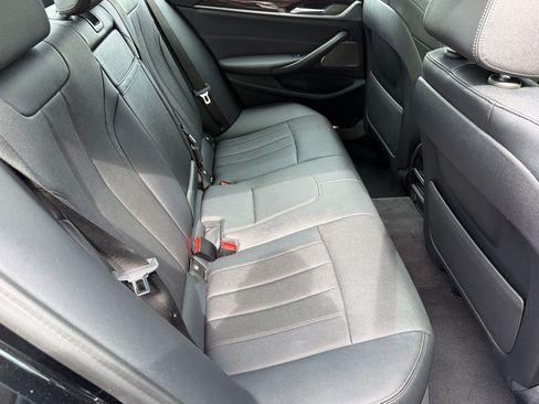 Used 2021 BMW 530i RWD image 29