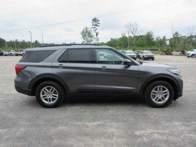 New 2026 Ford Explorer Active w/ Active Comfort Package RWD image 6