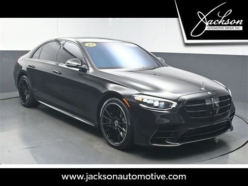 Used 2023 Mercedes-Benz S 580 4MATIC Sedan image 1