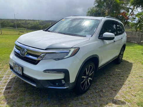 Used 2019 Honda Pilot Touring image 3