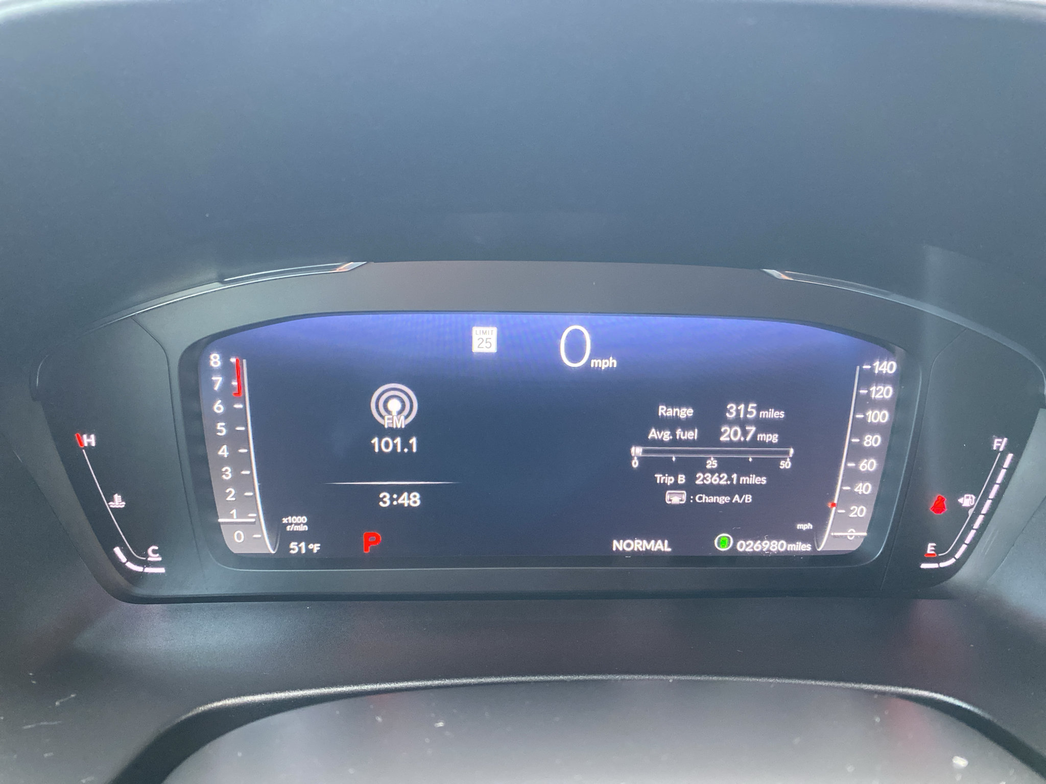Used 2024 Honda Pilot Elite image 7