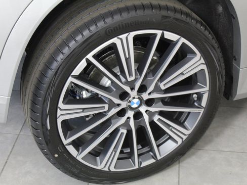 Certified 2025 BMW X1 xDrive28i w/ Technology Package image 10