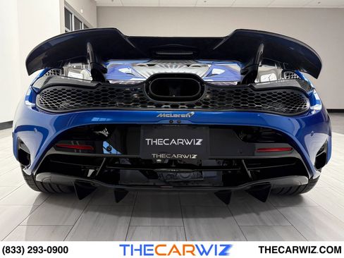 Used 2024 McLaren 750S Spider image 23