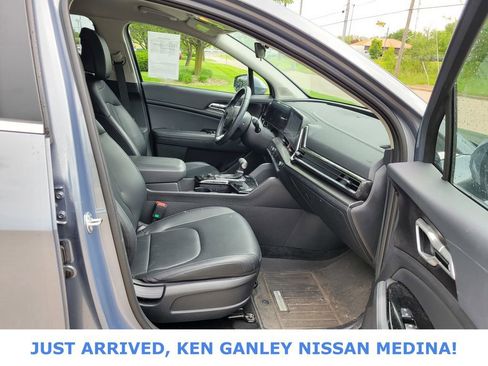 Used 2024 Kia Sportage EX FWD image 20