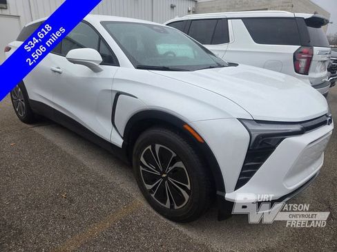 Certified 2025 Chevrolet Blazer EV LT image 9