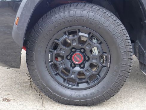 Used 2024 Toyota Sequoia TRD Pro AWD/4WD image 30