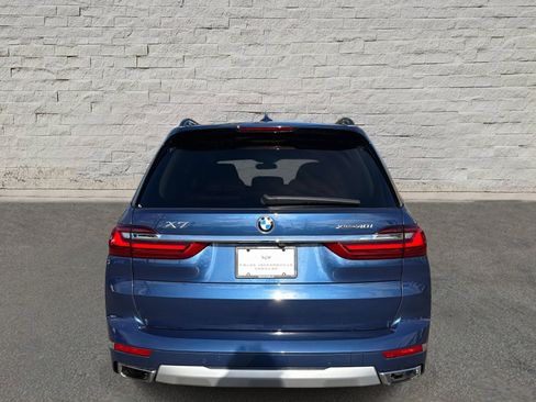 Used 2021 BMW X7 xDrive40i w/ Premium Package 2 image 4