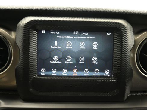 Used 2020 Jeep Wrangler Sport image 16