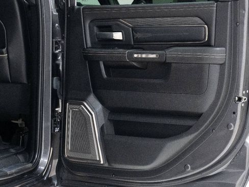 Used 2020 RAM 2500 Limited AWD/4WD image 28