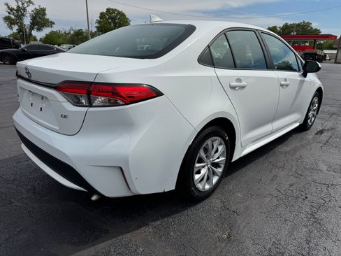 Used 2021 Toyota Corolla LE FWD image 7