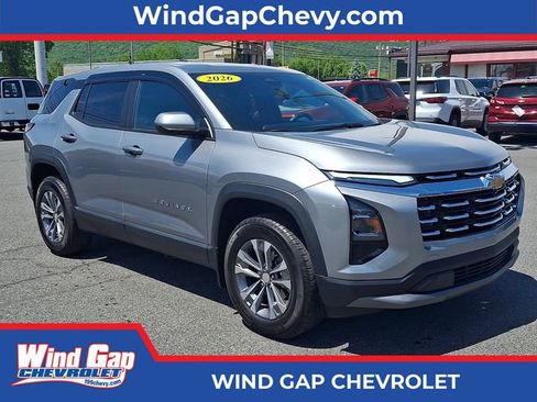 Used 2026 Chevrolet Equinox LT w/ Convenience Package II AWD/4WD image 1