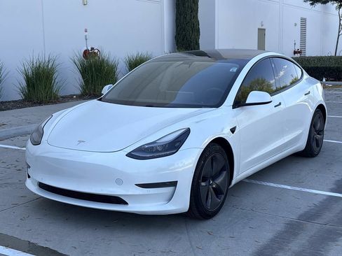 Used 2021 Tesla Model 3 Standard Range Plus RWD image 6
