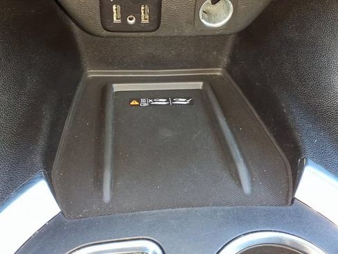 Used 2023 Chevrolet Traverse LT AWD/4WD image 18