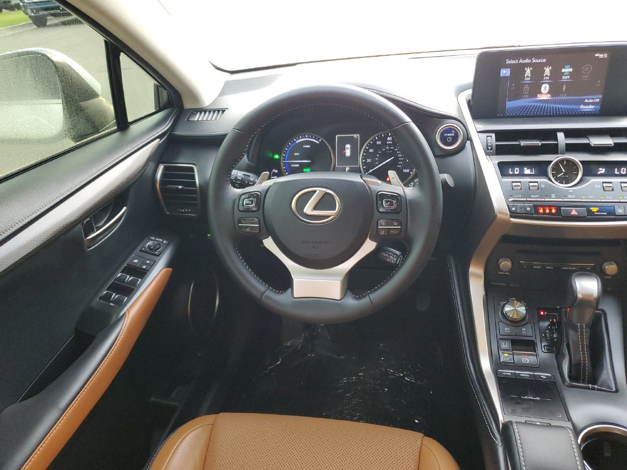 Used 2019 Lexus NX 300h AWD w/ Comfort Package image 11
