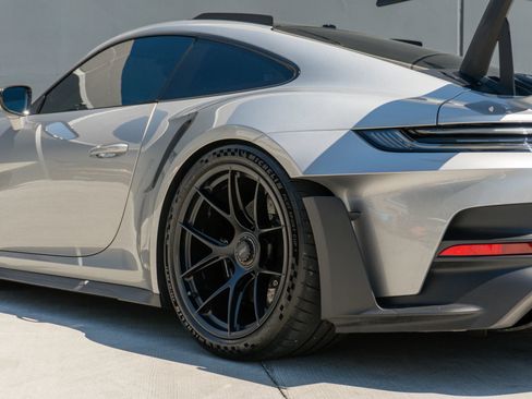 Used 2024 Porsche 911 GT3 RS RWD image 48