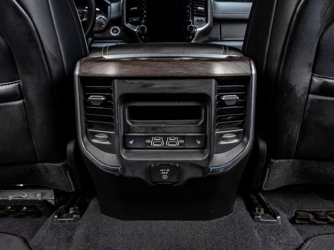 Used 2025 RAM 1500 Laramie w/ Sport Appearance Package image 33