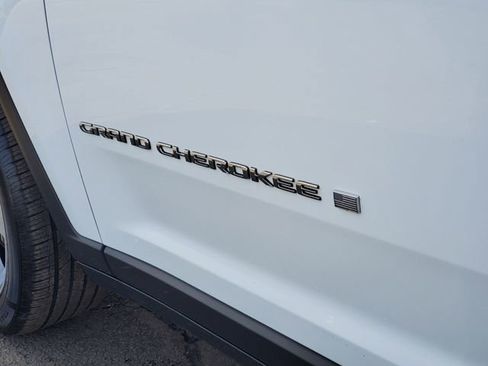 Used 2021 Jeep Grand Cherokee L Limited image 26