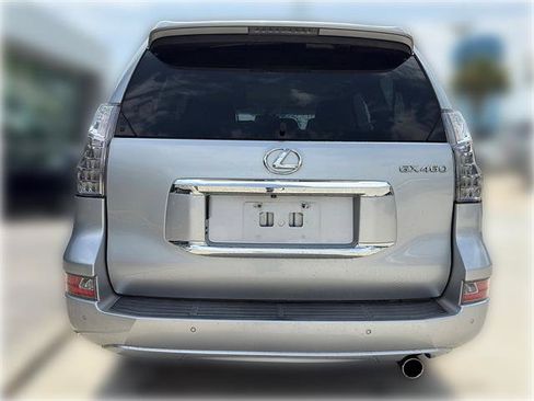 Used 2015 Lexus GX 460 w/ Premium Package AWD/4WD image 5