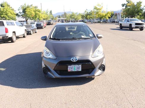 Used 2015 Toyota Prius C Two FWD image 2