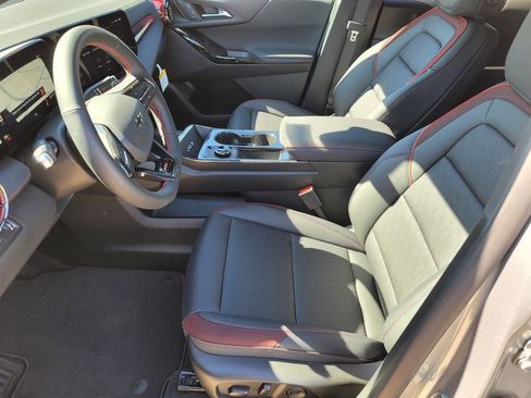 New 2026 Chevrolet Equinox RS image 16