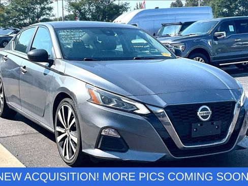 Used 2020 Nissan Altima 2.5 SR FWD image 1