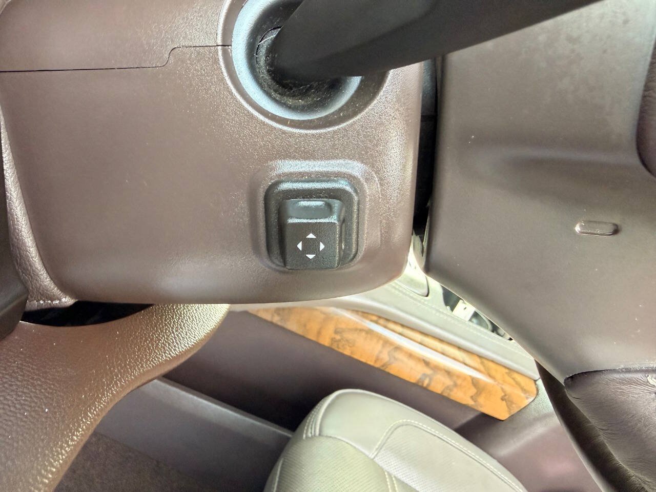 Used 2018 GMC Yukon Denali w/ Denali Ultimate Package AWD/4WD image 14