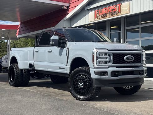 Used 2024 Ford F350 King Ranch AWD/4WD image 1