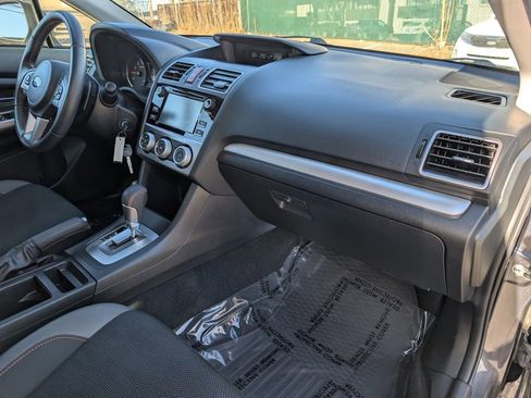 Used 2017 Subaru Crosstrek 2.0i Premium image 20