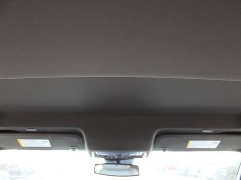 Used 2023 GMC Sierra 1500 SLT AWD/4WD image 21