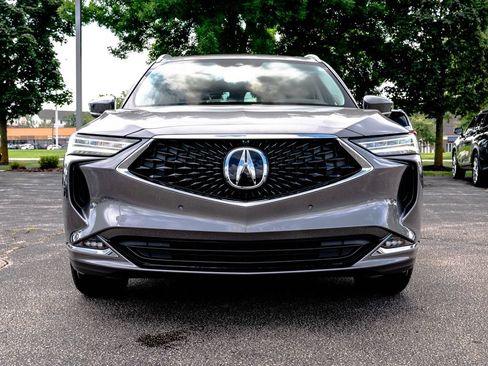 Certified 2024 Acura MDX w/ Advance Package AWD/4WD image 4