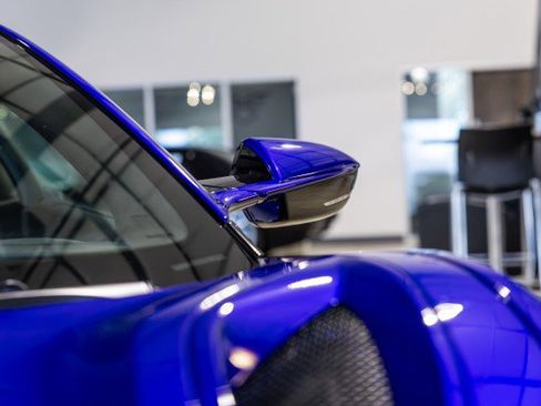 Used 2017 Acura NSX AWD/4WD image 11