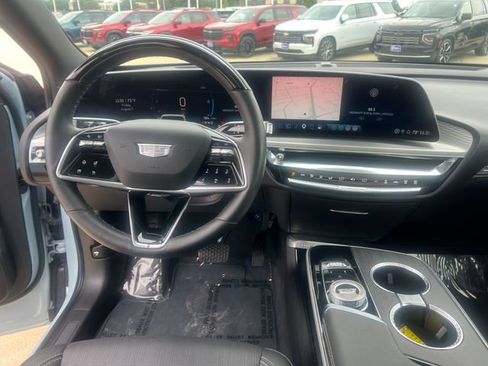 Certified 2024 Cadillac Lyriq Sport AWD/4WD image 21