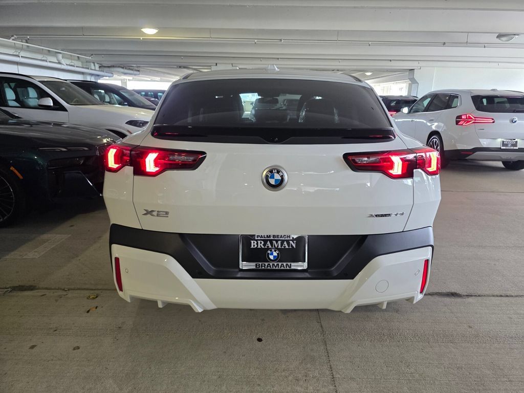New 2026 BMW X2 xDrive28i w/ Convenience Package AWD/4WD image 5