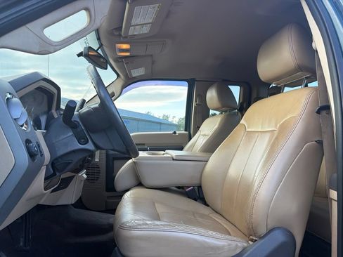 Used 2011 Ford F250 Lariat RWD image 10