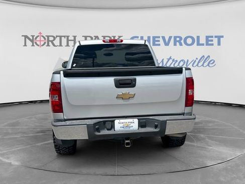 Used 2010 Chevrolet Silverado 1500 LT w/ Power Pack Plus RWD image 6