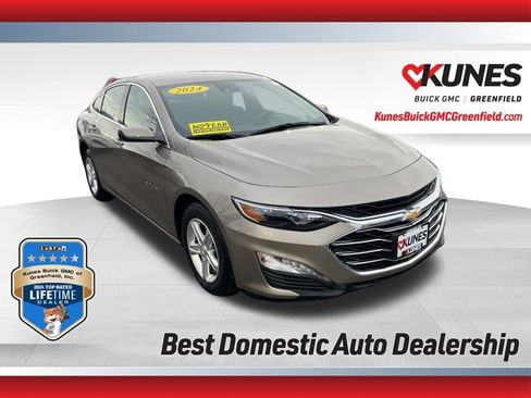 Used 2024 Chevrolet Malibu LT image 1