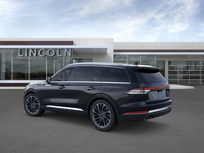 Used 2025 Lincoln Aviator Reserve w/ Illumination Package RWD image 4