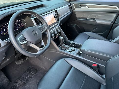 Used 2022 Volkswagen Atlas SEL image 10