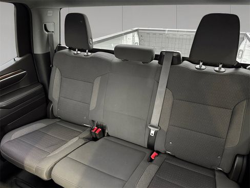 Used 2022 Chevrolet Silverado 1500 LT image 16