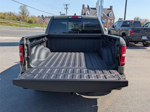 New 2026 RAM 1500 Express image 8