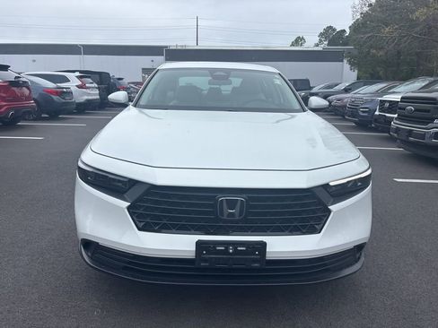 Used 2023 Honda Accord LX image 2