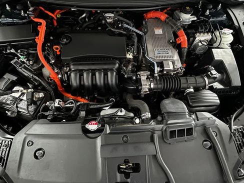 Used 2019 Honda Clarity Plug-In Hybrid image 9
