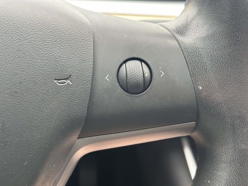 Used 2019 Tesla Model 3 Long Range AWD/4WD image 24