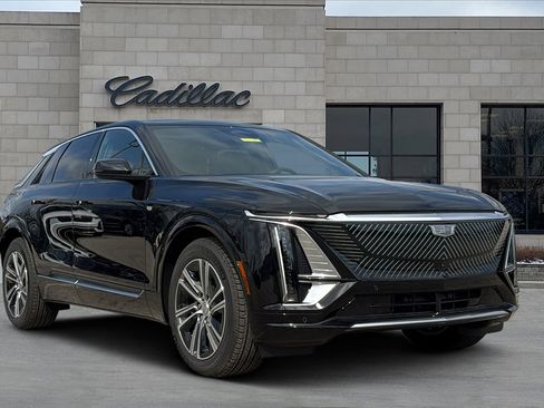 New 2026 Cadillac Lyriq Premium Luxury image 1